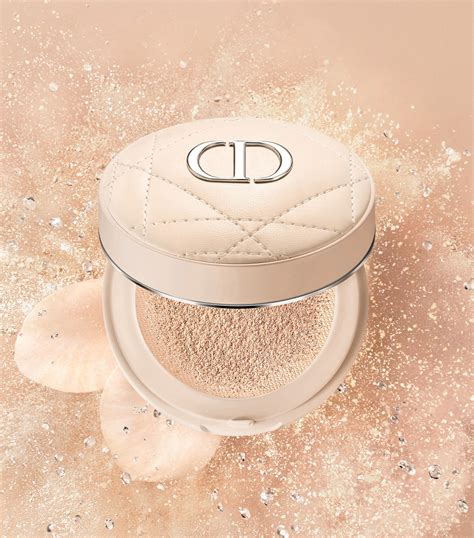 Dior Forever Cushion Powder: Тонкая Освежающая 